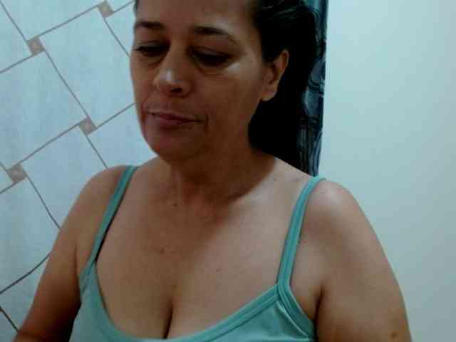 Adrianamilf Adrianamilf