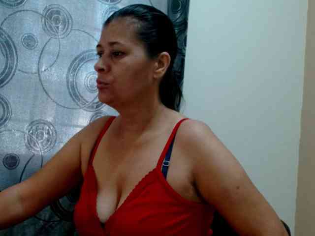 Adrianamilf webcam