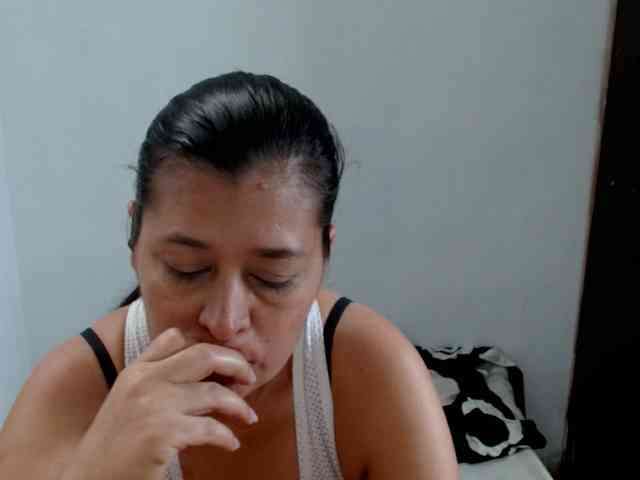 Adrianamilf webcam