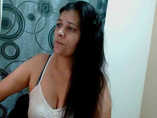Adrianamilf webcam