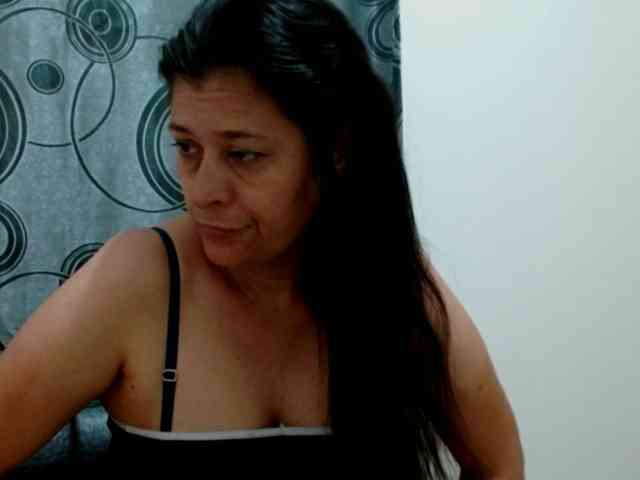 Adrianamilf webcam