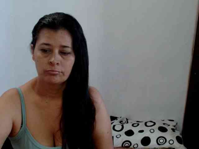 Adrianamilf webcam