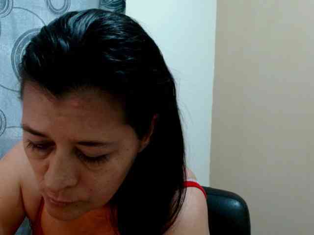 Adrianamilf Adrianamilf