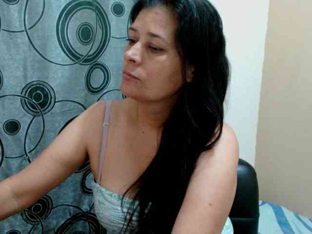 Adrianamilf webcam