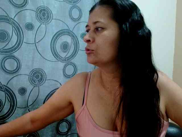 Adrianamilf webcam