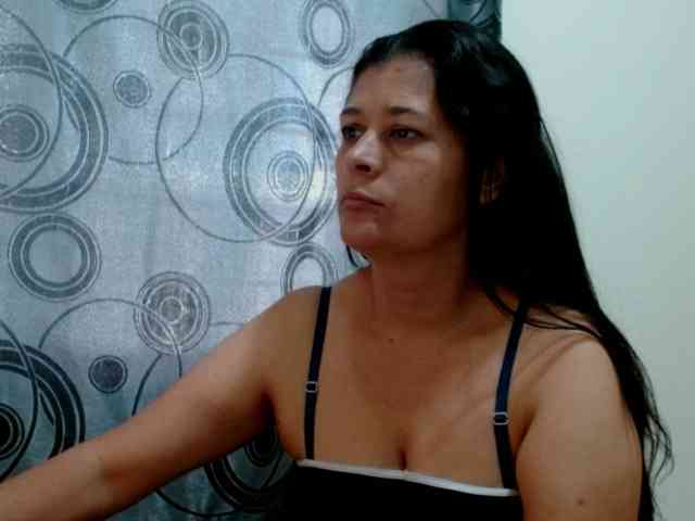 Adrianamilf webcam