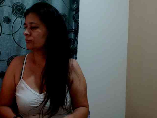 Adrianamilf webcam
