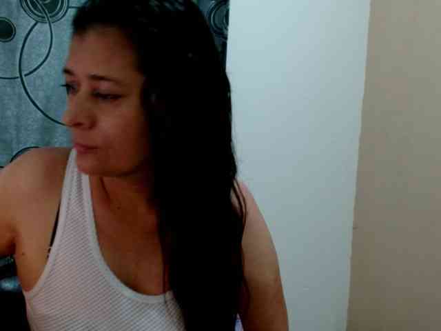 Adrianamilf Adrianamilf