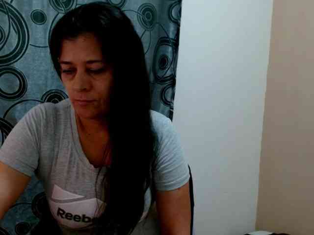 Adrianamilf Adrianamilf