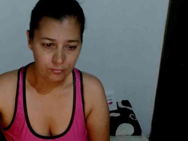 Adrianamilf webcam