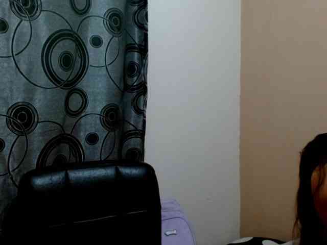 Adrianamilf webcam