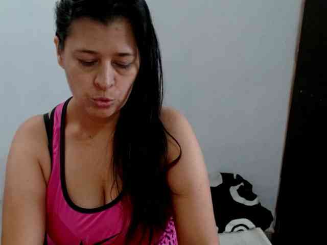 Adrianamilf webcam