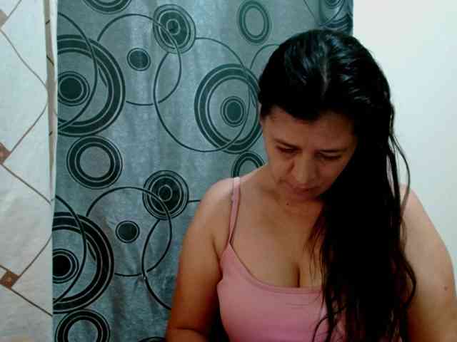 Adrianamilf webcam