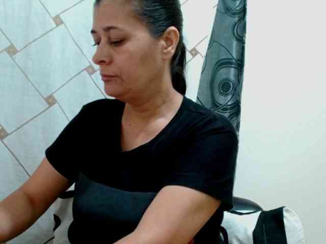 Adrianamilf