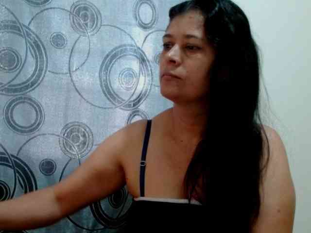 Adrianamilf webcam