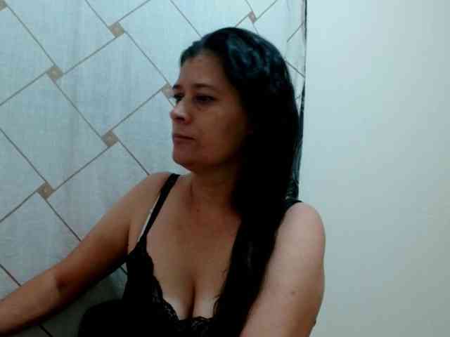 Adrianamilf webcam