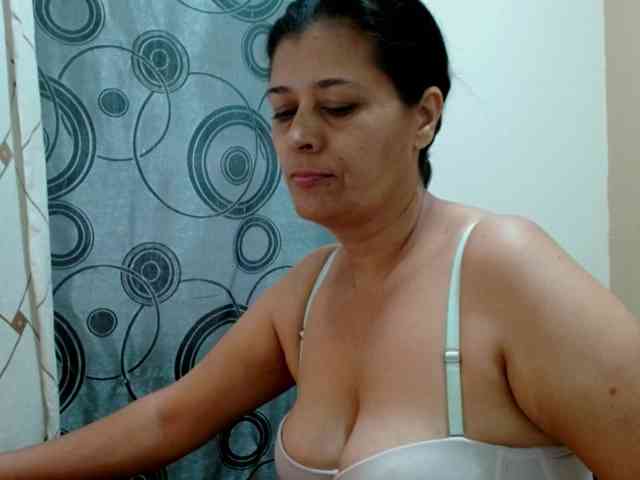 Adrianamilf