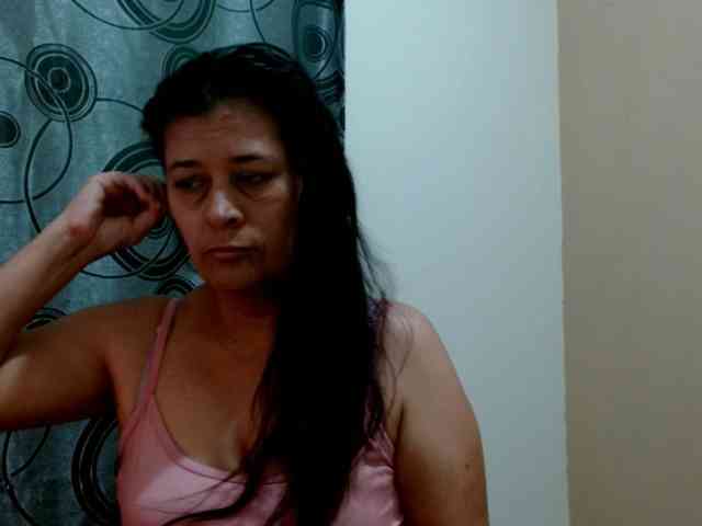 Adrianamilf webcam