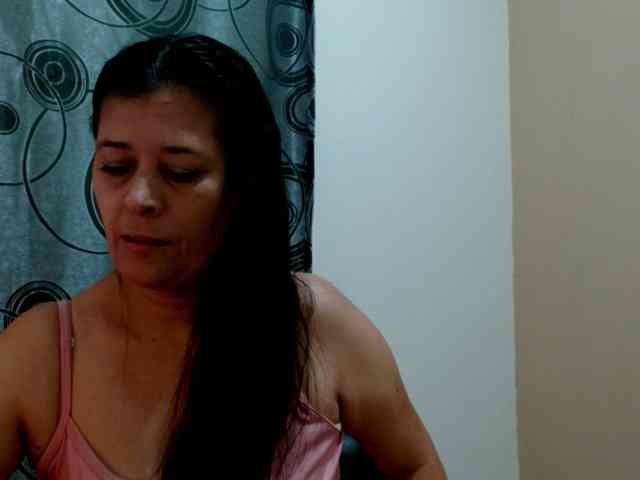 Adrianamilf webcam