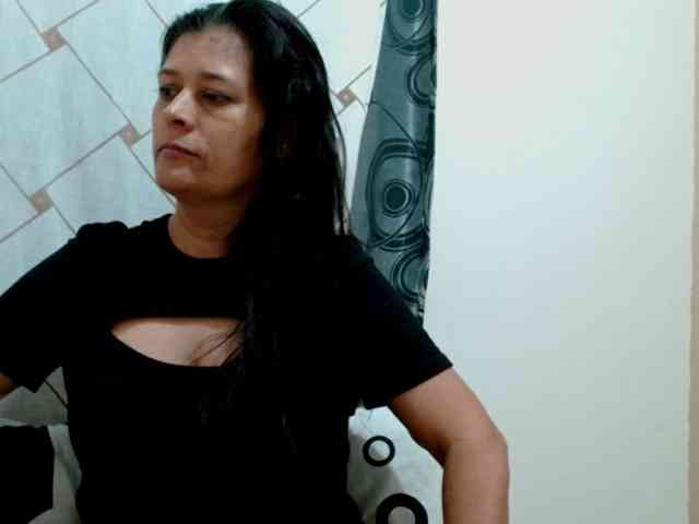Adrianamilf webcam