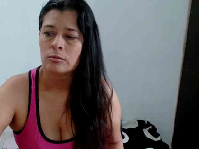 Adrianamilf webcam
