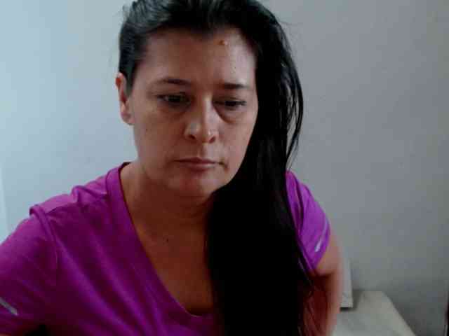 Adrianamilf webcam
