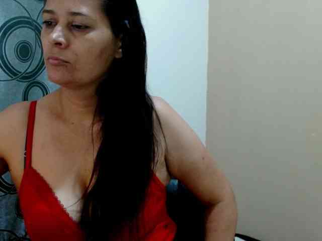Adrianamilf webcam