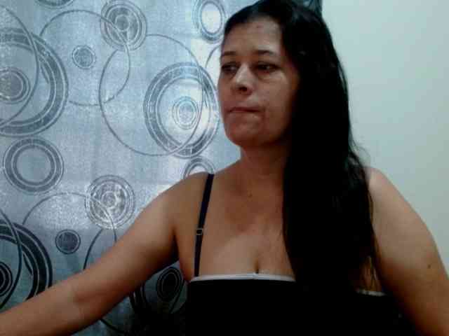Adrianamilf webcam
