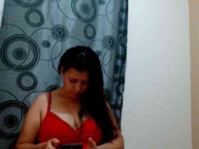 Adrianamilf webcam