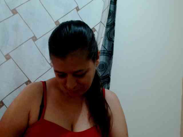 Adrianamilf webcam