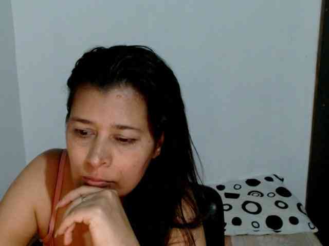 Adrianamilf webcam