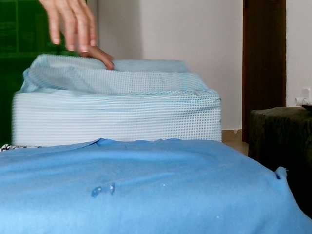 Carolsquirter live cam on BongaCams