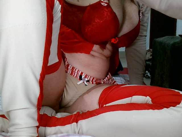Carolsquirter live cam on BongaCams