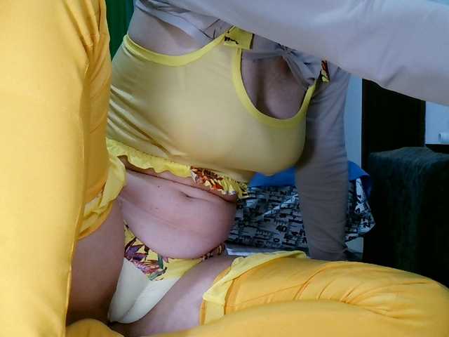 Carolsquirter live cam on BongaCams