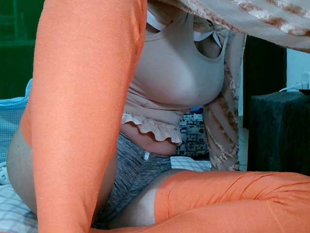 Carolsquirter live cam preview