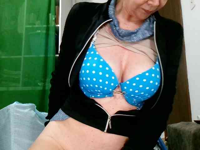 Modella: Carolsquirter