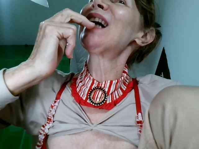 Modella: Carolsquirter