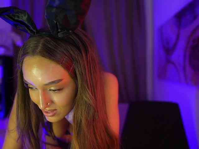 ClaraMia bongacams