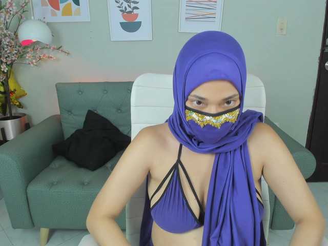 Eva-abaad's BongaCams show and profile