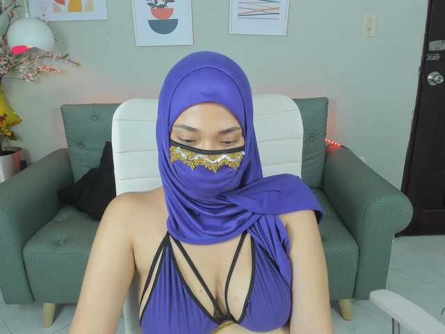 Eva-abaad's BongaCams show and profile