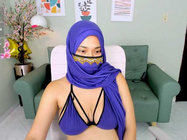 Eva-abaad's BongaCams show and profile