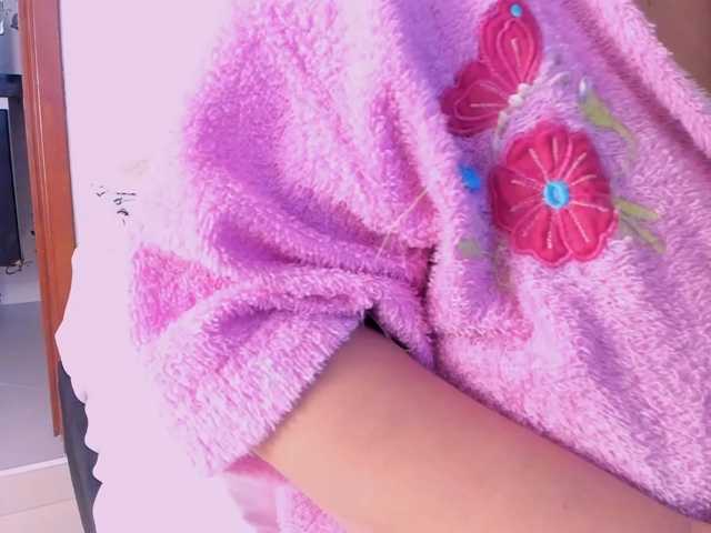 amina-hafssa live cam on BongaCams