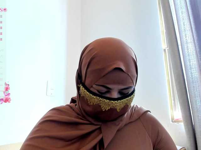 amina-hafssa live cam on BongaCams