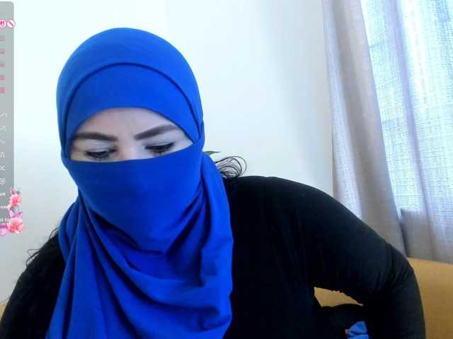 amina-hafssa live cam on BongaCams