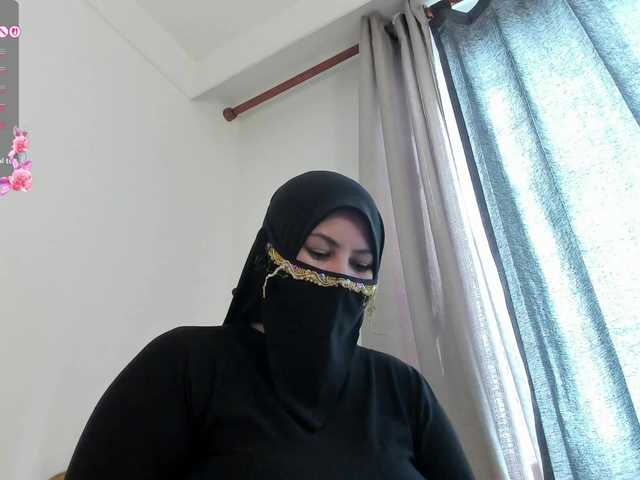 amina-hafssa live cam on BongaCams