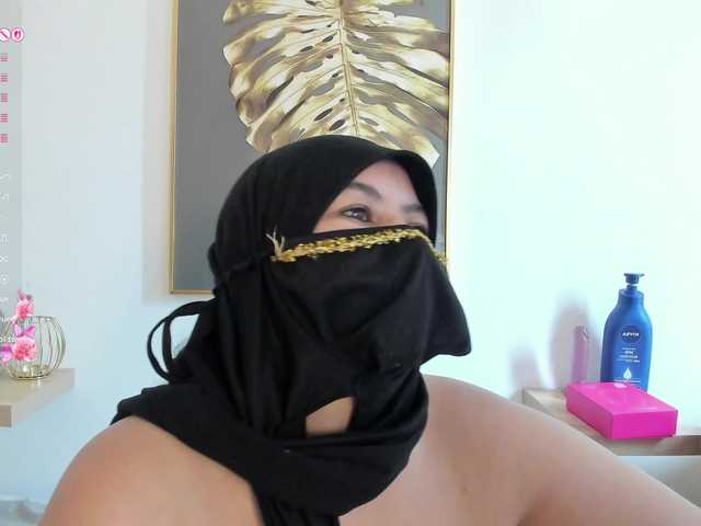 amina-hafssa live cam on BongaCams