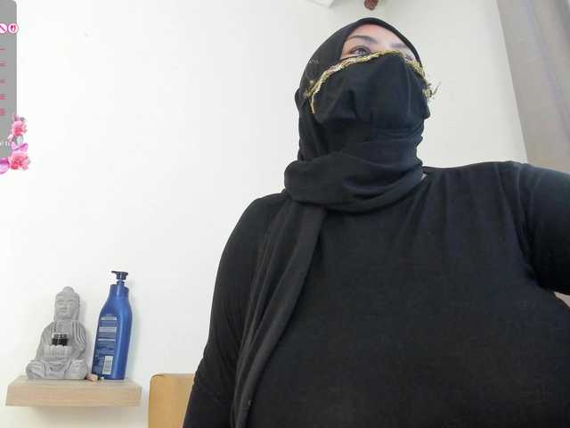 amina-hafssa live cam on BongaCams