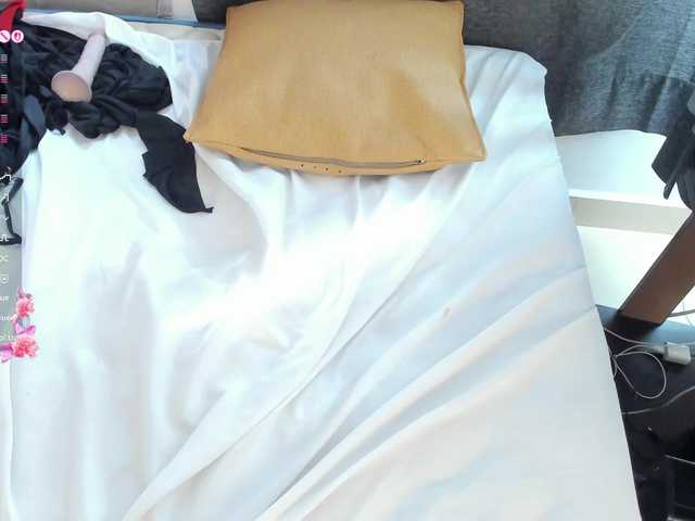 amina-hafssa live cam on BongaCams