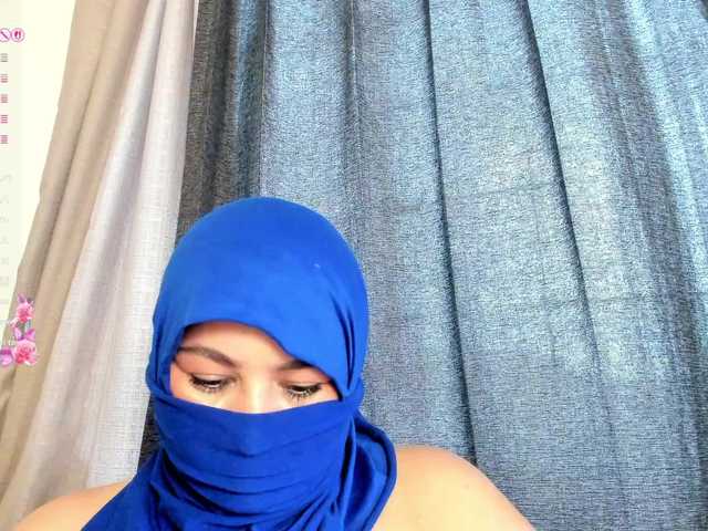 amina-hafssa live cam on BongaCams