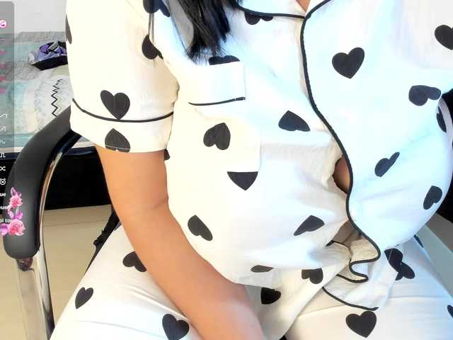 amina-hafssa live cam preview